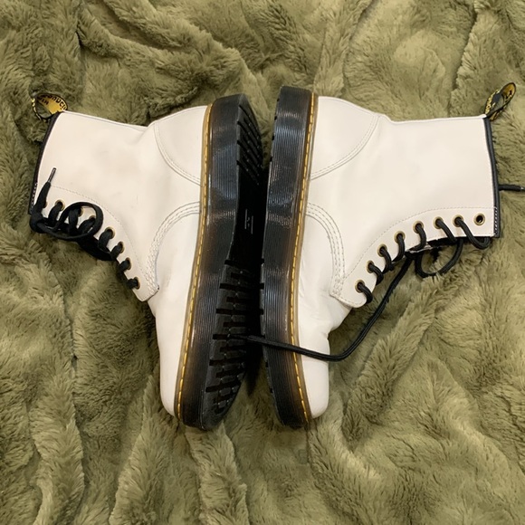 Dr. Martens White Boots ZAVALA - Picture 3 of 5